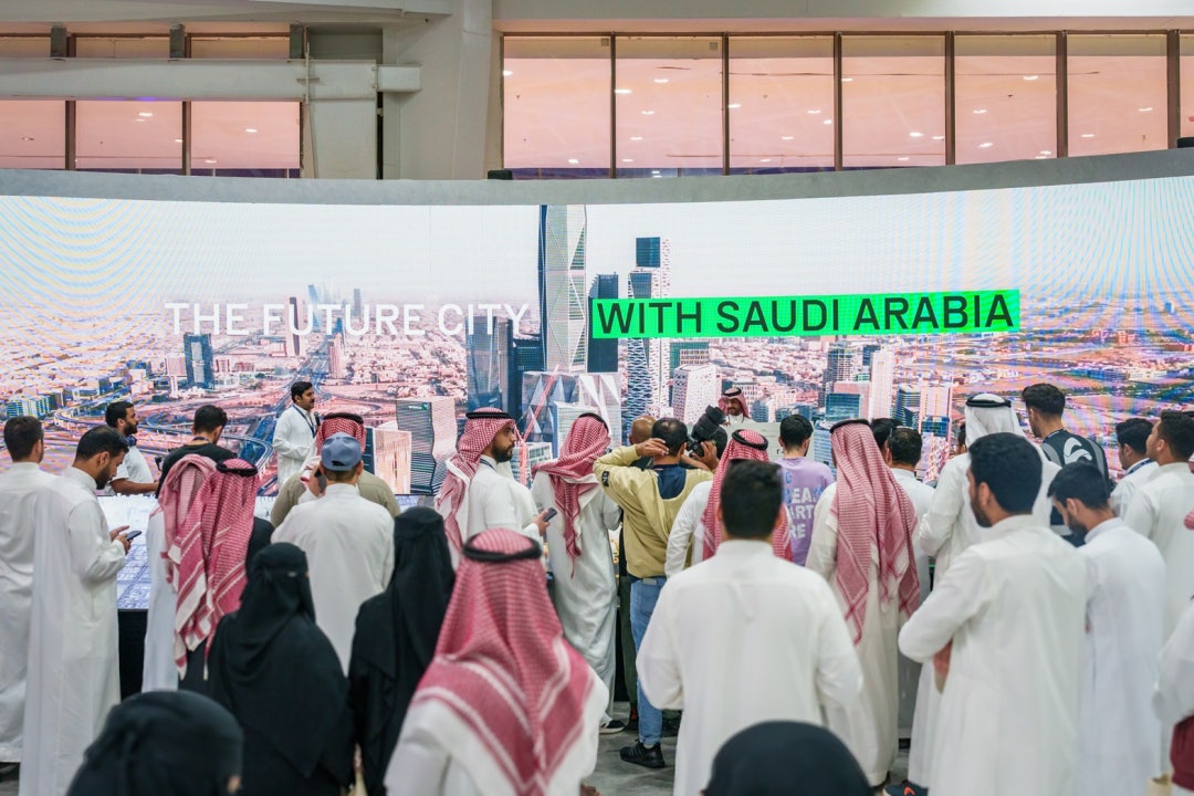 TEAM NAVER Unveils Digital Twin Platform in Saudi Arabia, Drawing Nationwide Attention